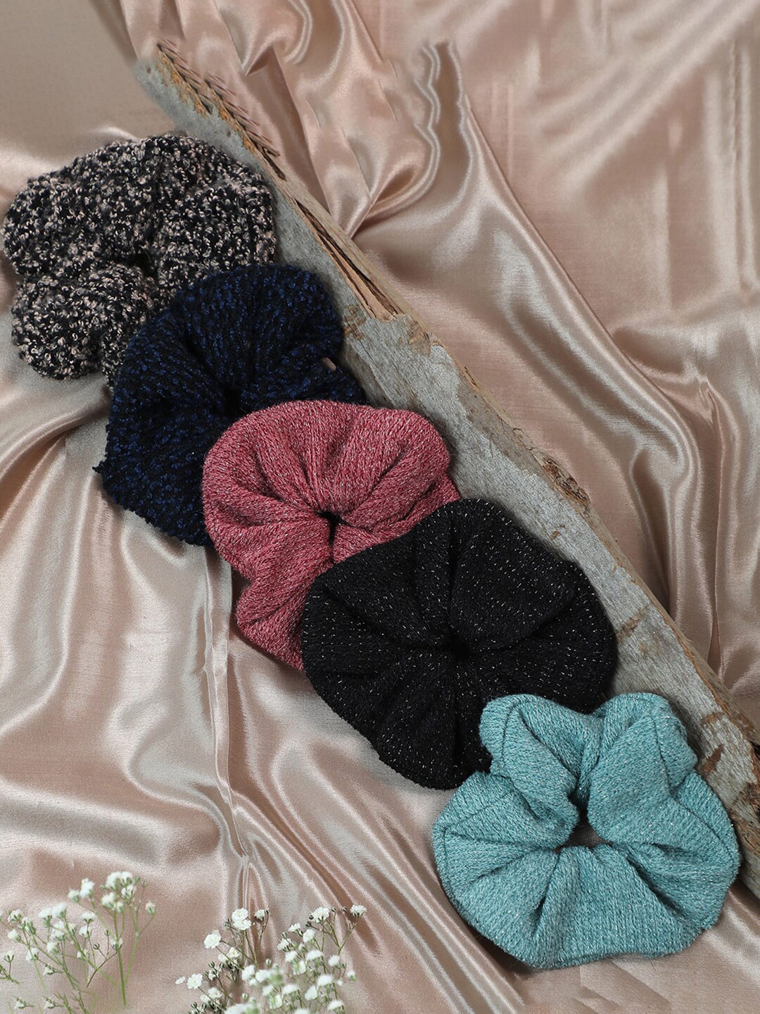 

SOHI Women Multicoloured Set of 5 Ponytail Holders, Multi