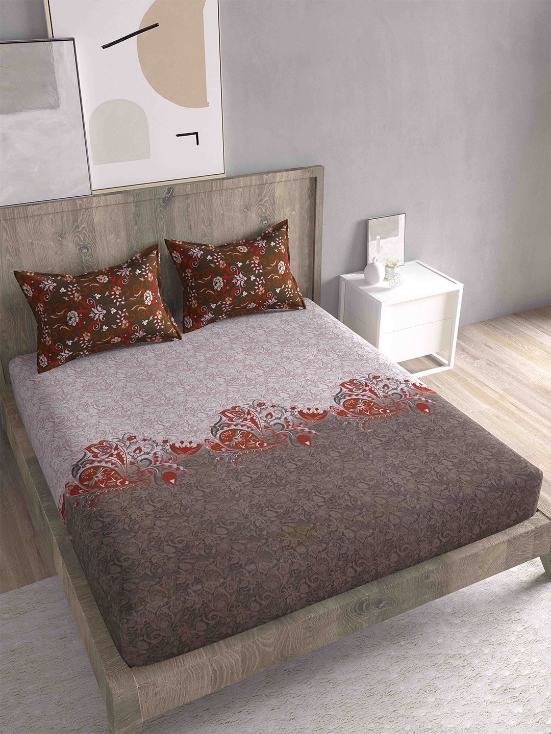 

Spangle Coffee Brown & Pink Ethnic Motifs Cotton 260 TC King Bedsheet with 2 Pillow Covers