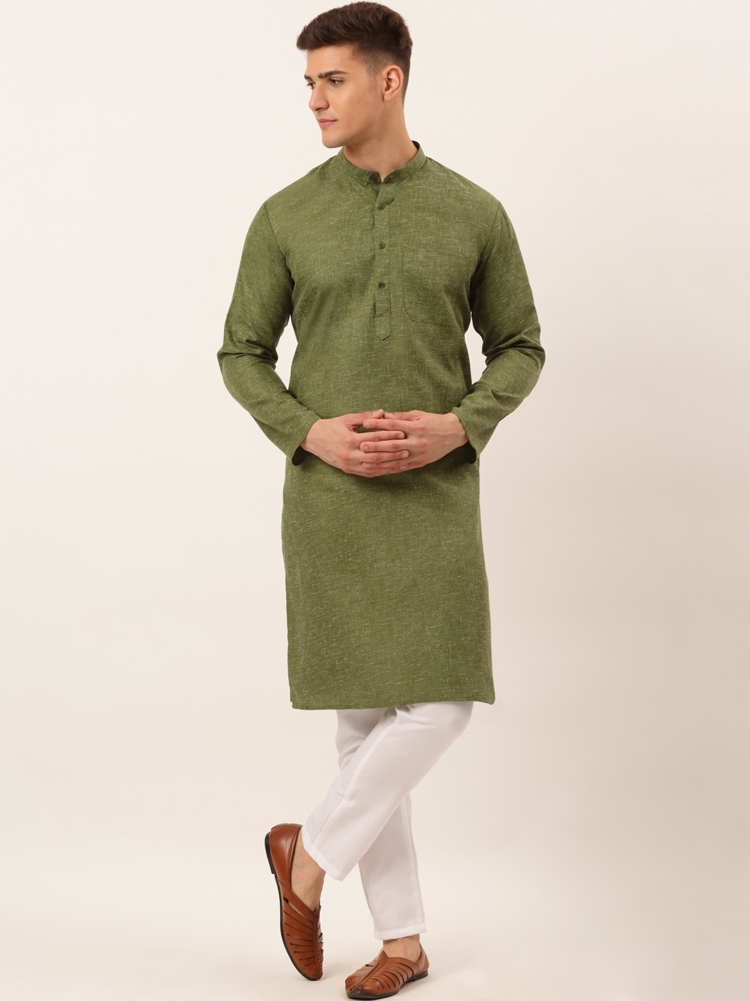 

Jompers Men Olive Green Solid Pure Cotton Kurta With Pyjamas