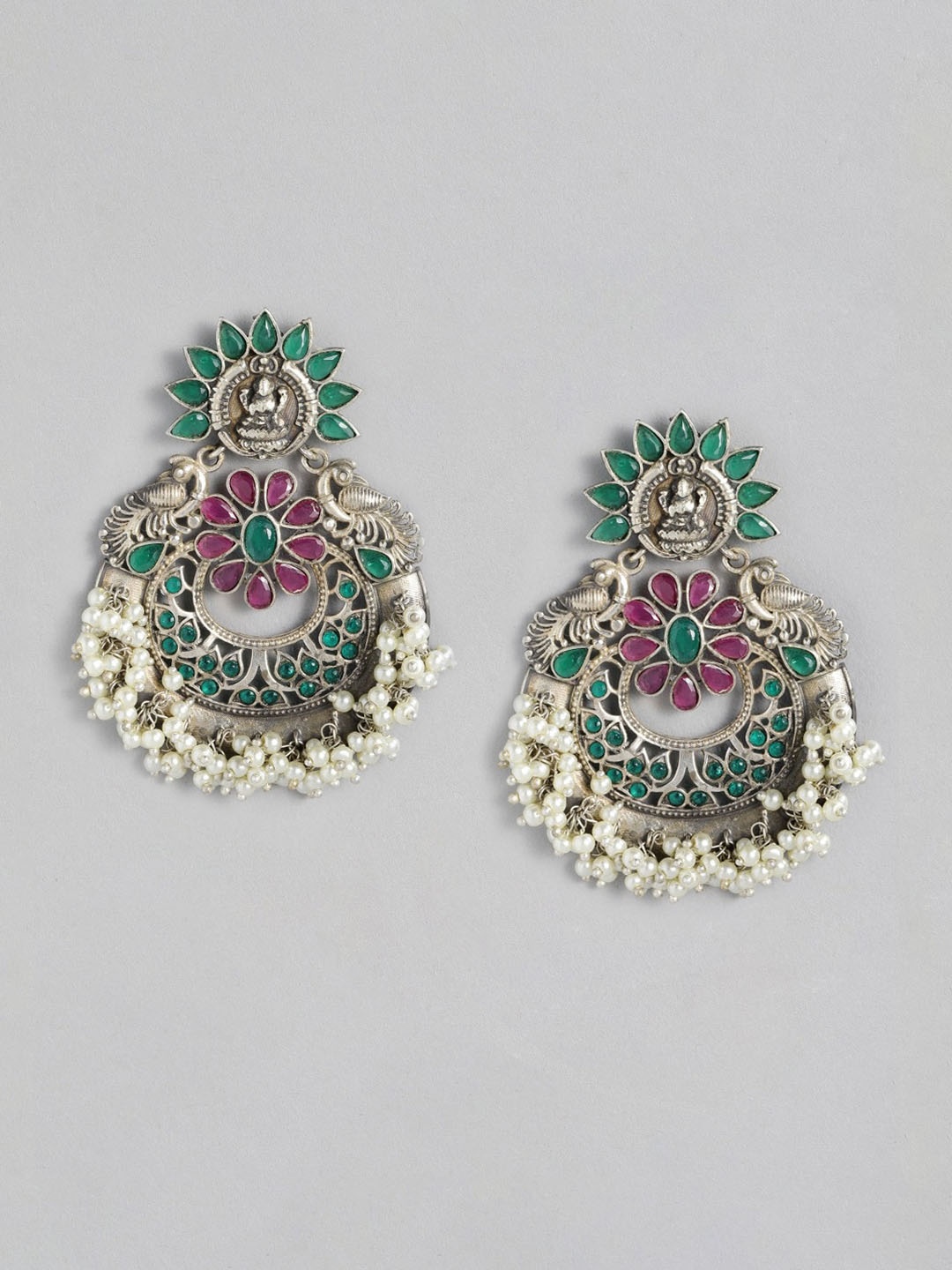 

MIDASKART Silver-Toned & Green Contemporary Chandbalis Earrings