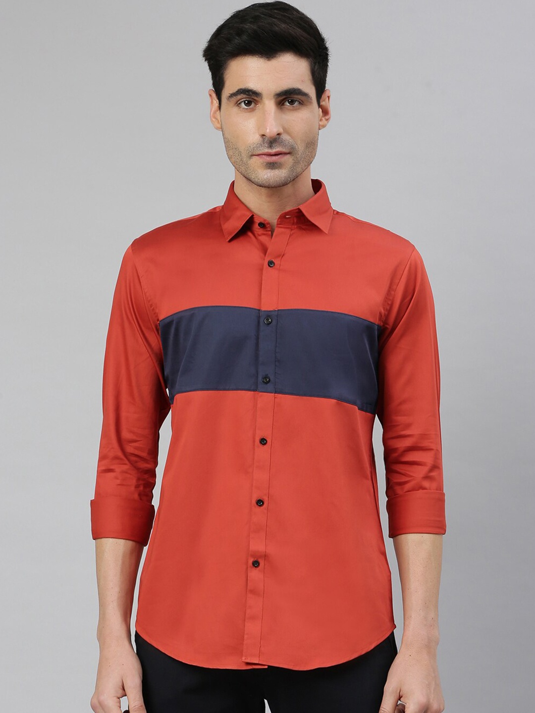 

MR BUTTON Men Rust & Navy Blue Smart Slim Fit Colourblocked Cotton Casual Shirt