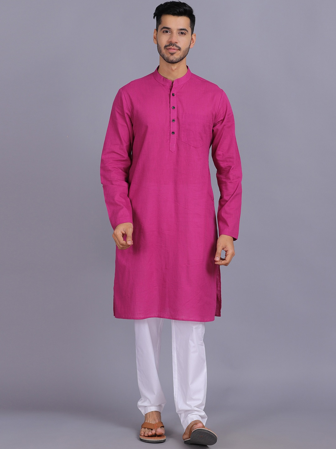 

Waahiba Men Magenta Solid Pure Cotton Kurta