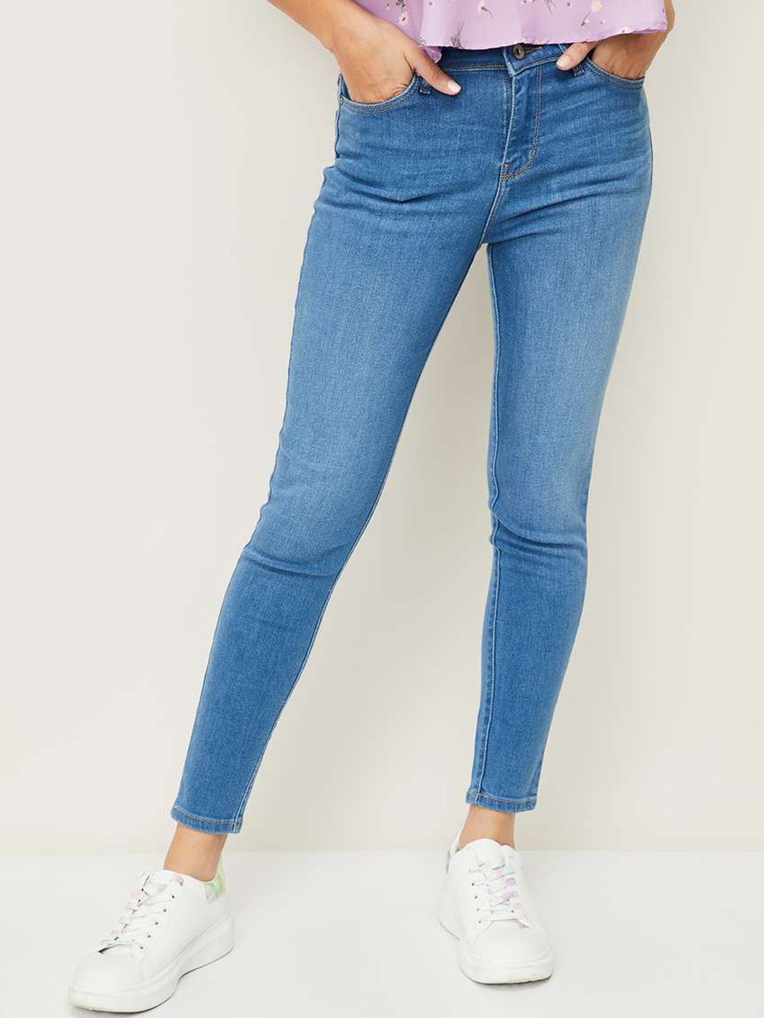 

Xpose Women Blue Comfort Slim Fit High-Rise Stretchable Jeans