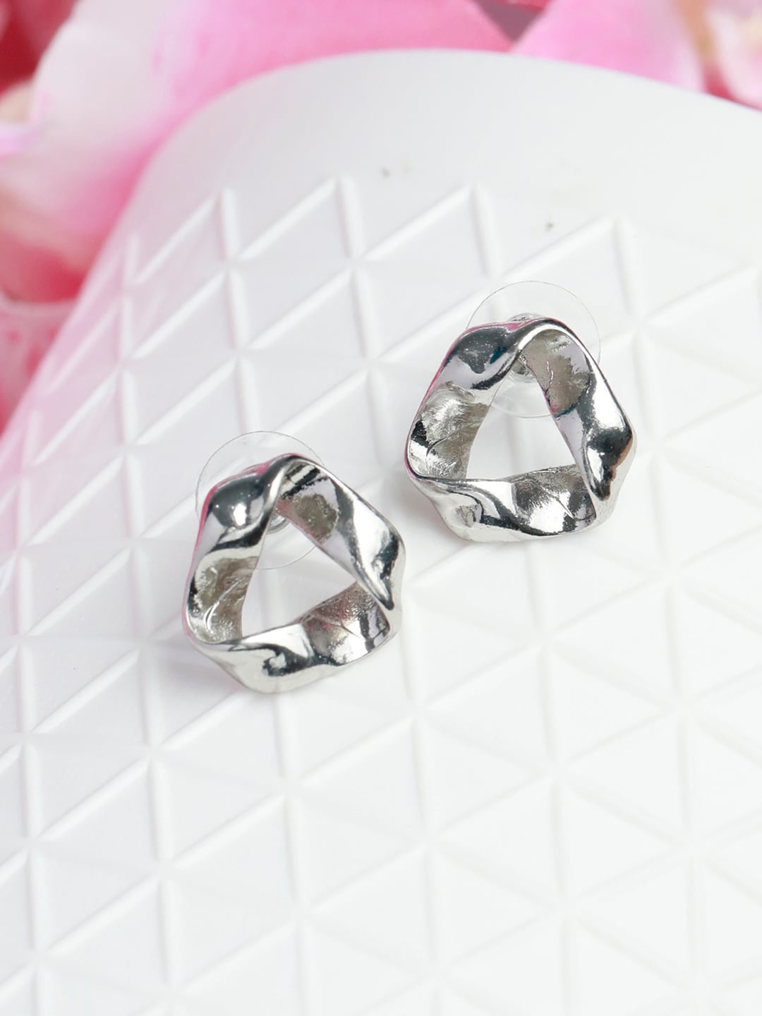 

Priyaasi Silver-Toned Contemporary Studs Earrings