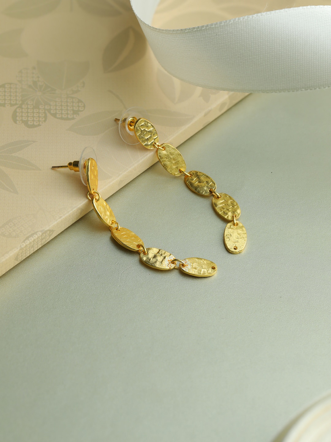 

Priyaasi Gold-Toned Contemporary Drop Earrings