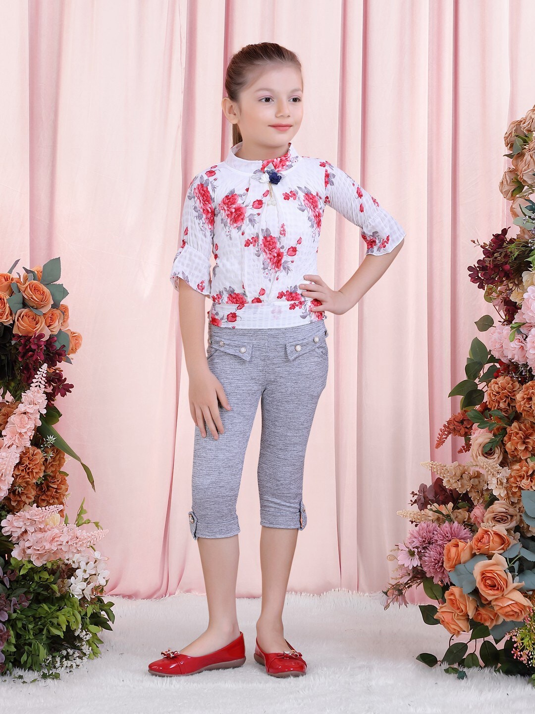 

POPLINS Girls White & Red Printed Top with Capris