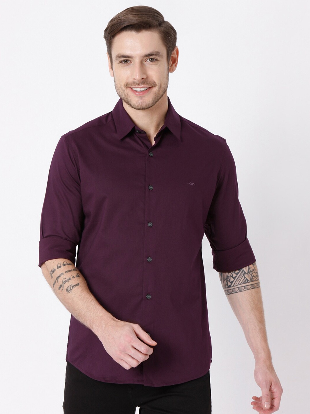 

Mufti Men Burgundy Slim Fit Casual Shirt