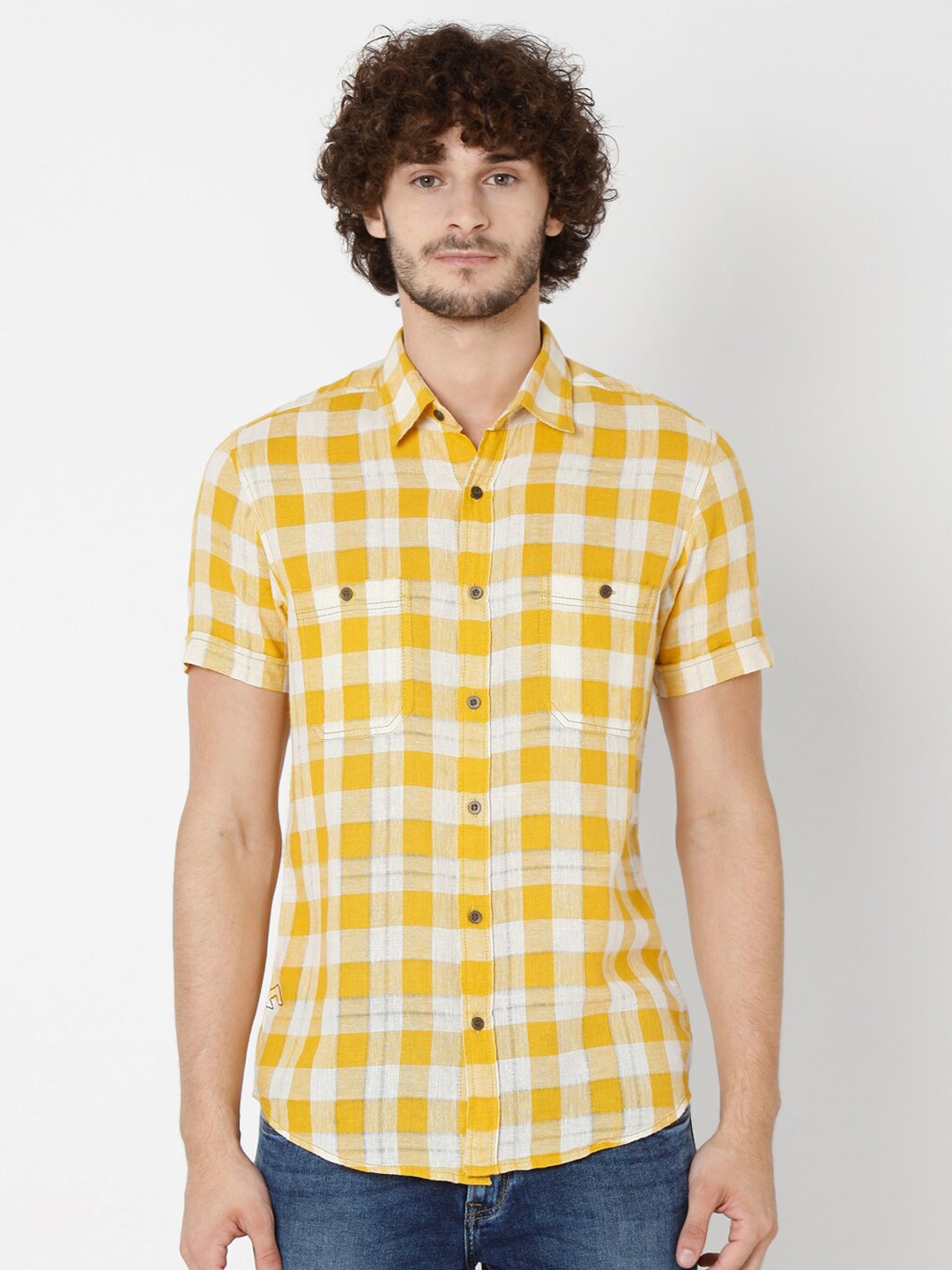 

Mufti Men Yellow & White Slim Fit Buffalo Checks Checked Casual Shirt