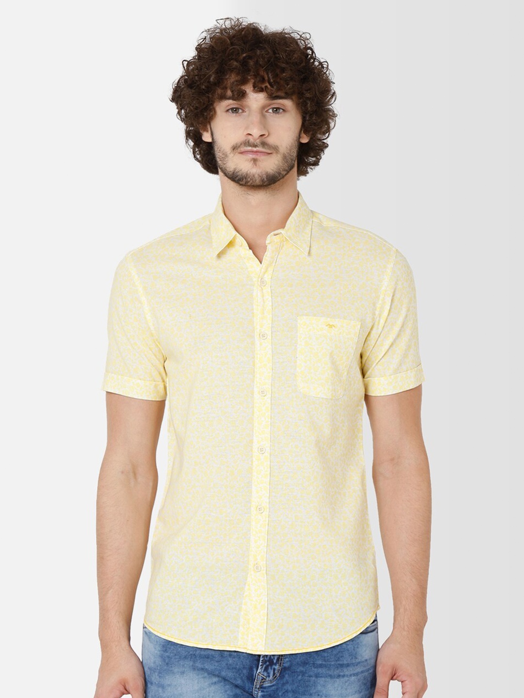 

Mufti Men Yellow Slim Fit Printed Casual Shirt