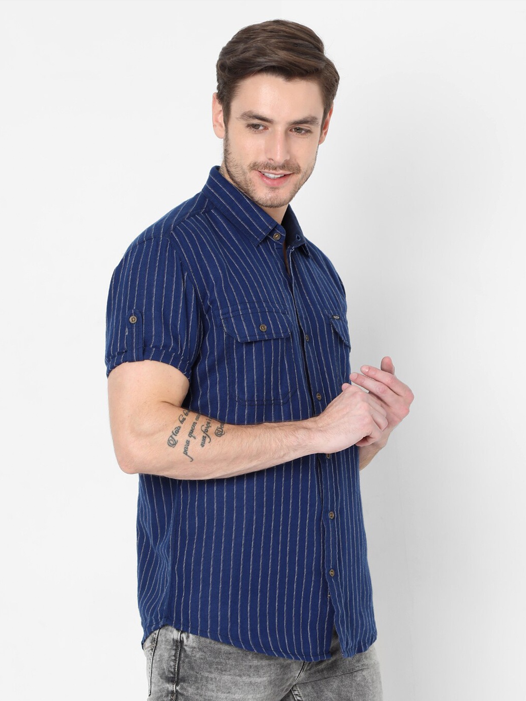 

Mufti Men Navy Blue Slim Fit Striped Casual Shirt