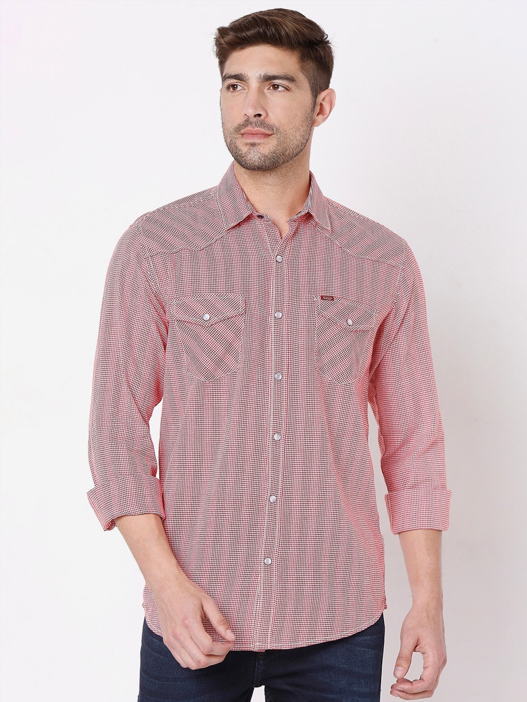 

Mufti Men Red & White Slim Fit Shepherd Checked Casual Shirt