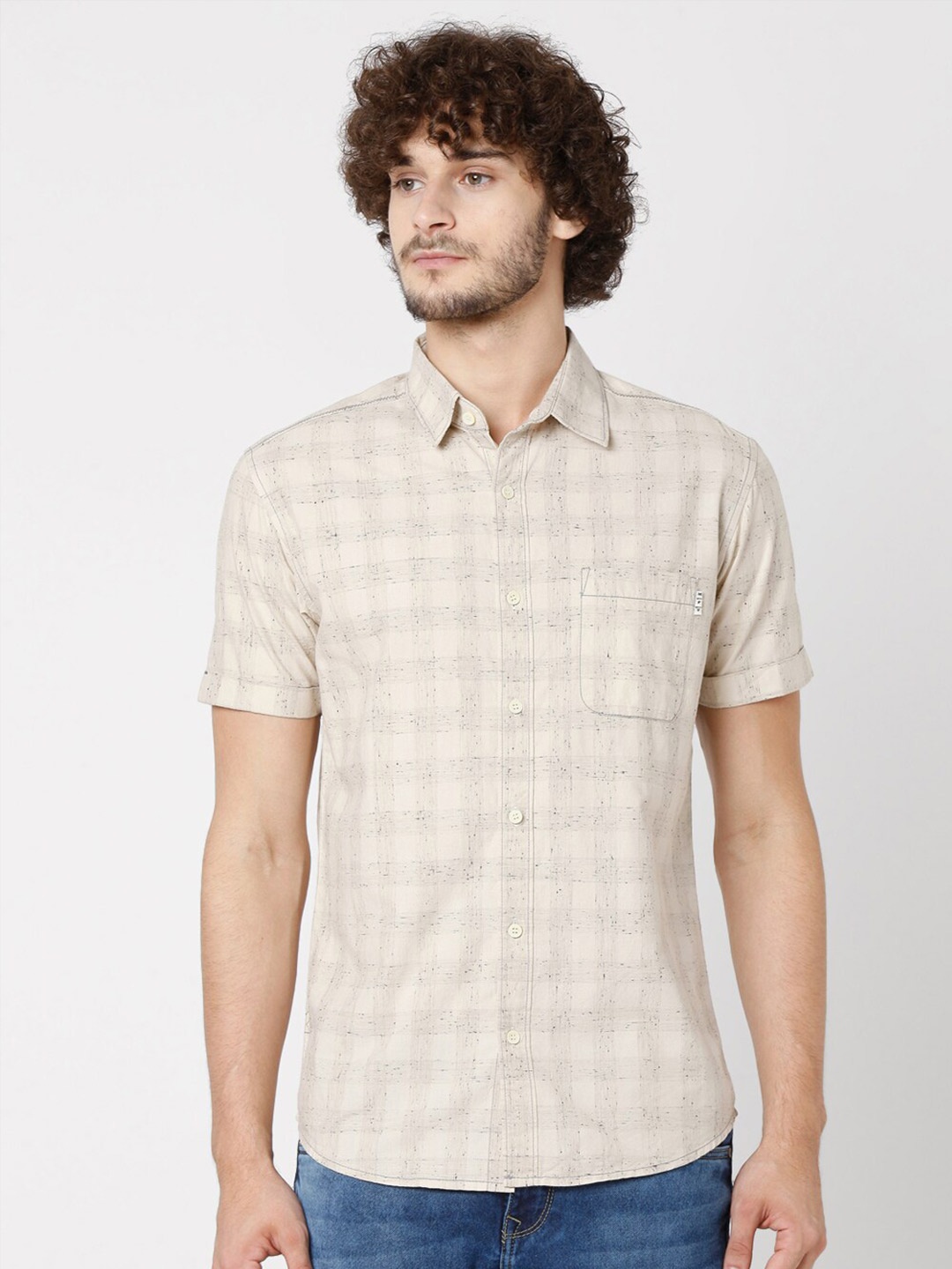 

Mufti Men Beige Slim Fit Checked Casual Shirt
