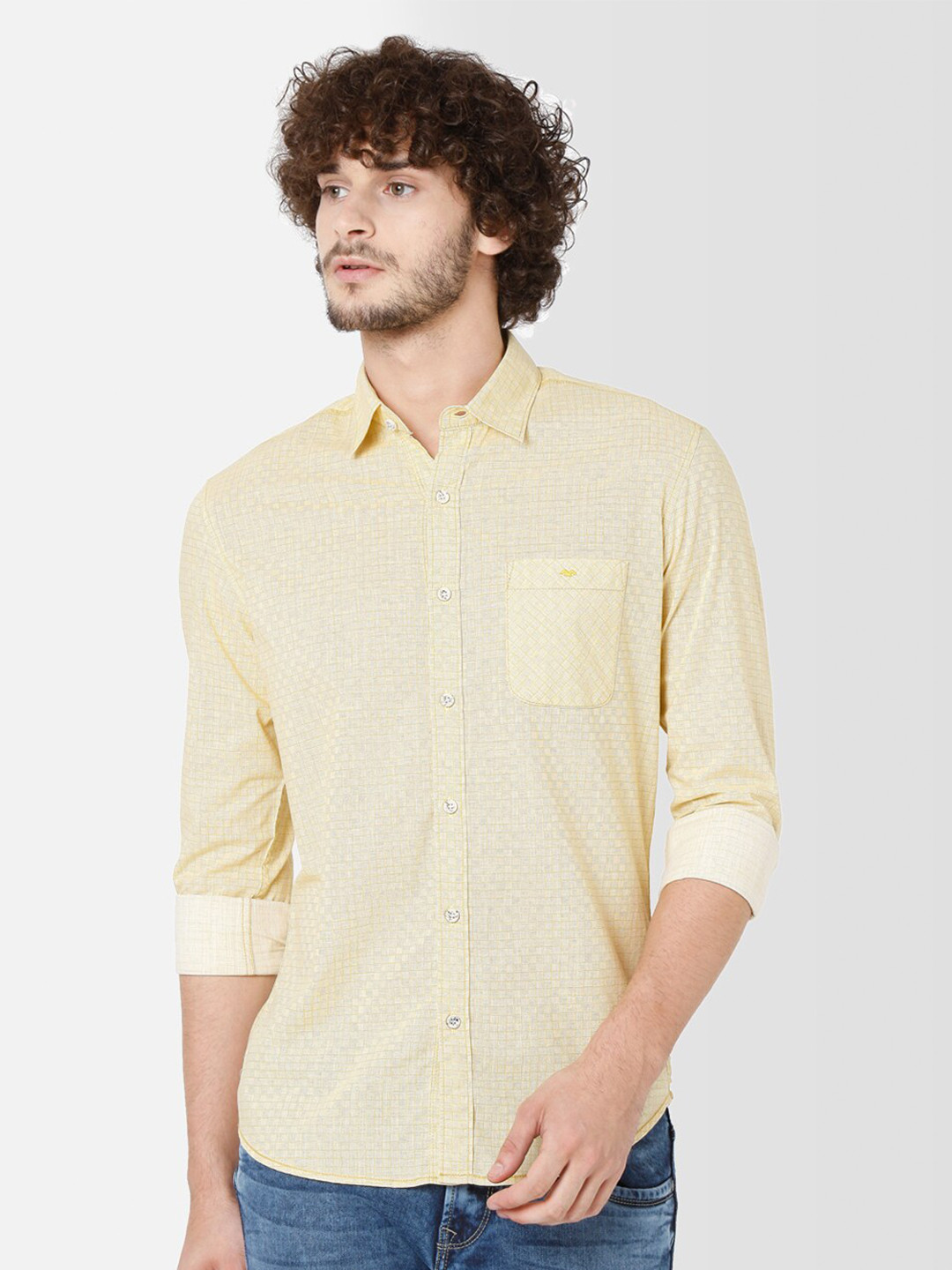 

Mufti Men Yellow Slim Fit Printed Pure Cotton Casual Shirt