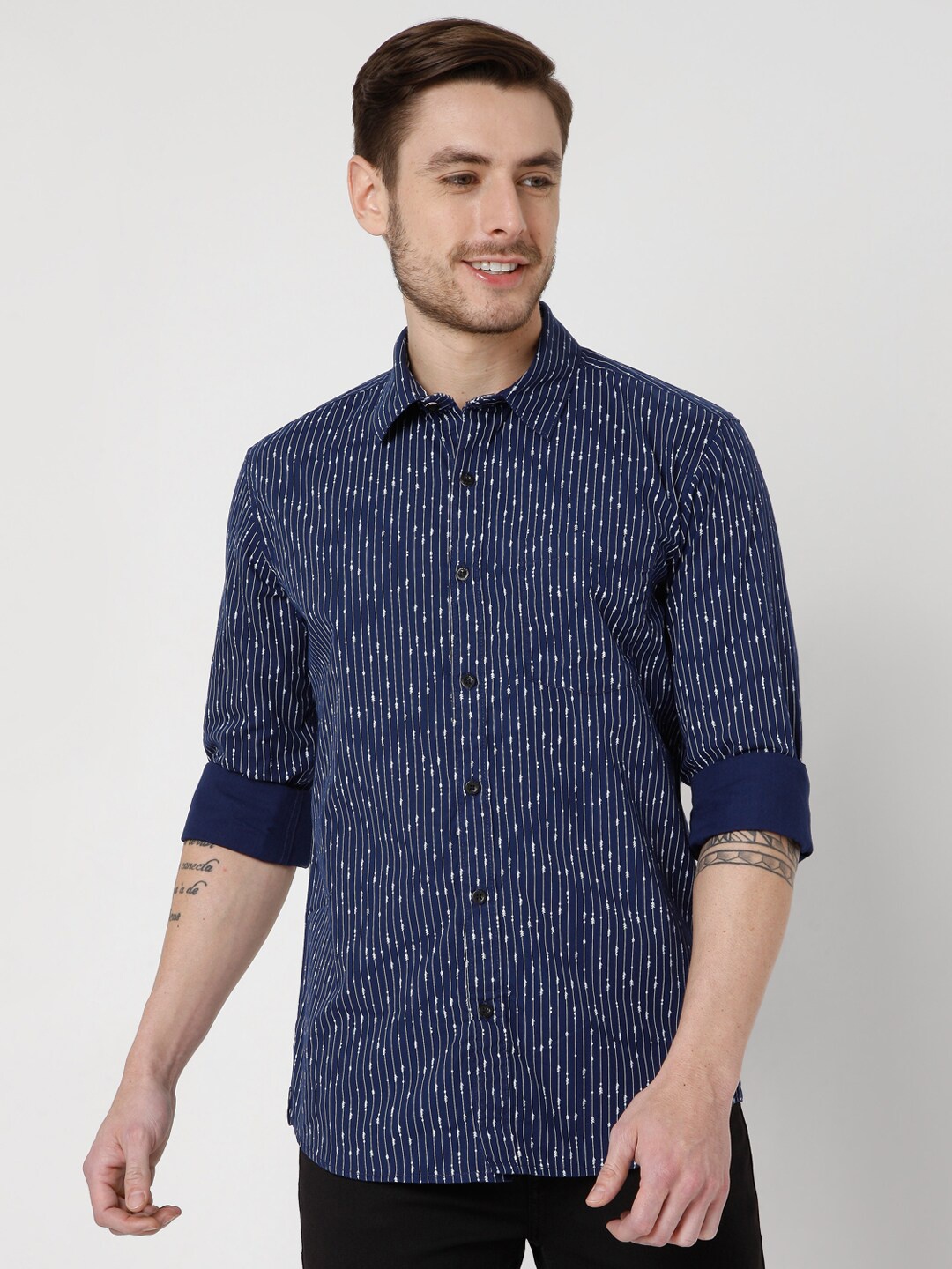 

Mufti Men Blue & White Slim Fit Printed Cotton Casual Shirt