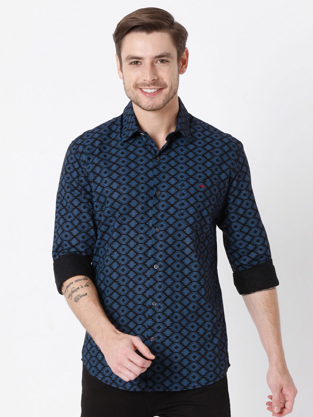 

Mufti Men Navy Blue Slim Fit Printed Pure Cotton Casual Shirt