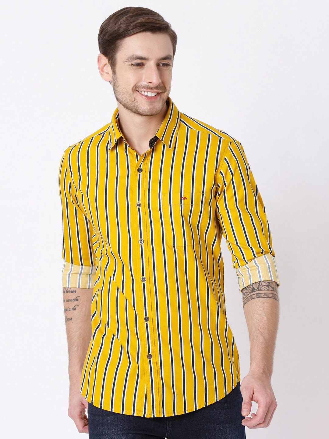 

Mufti Men Yellow & Blue Slim Fit Striped Pure Cotton Casual Shirt