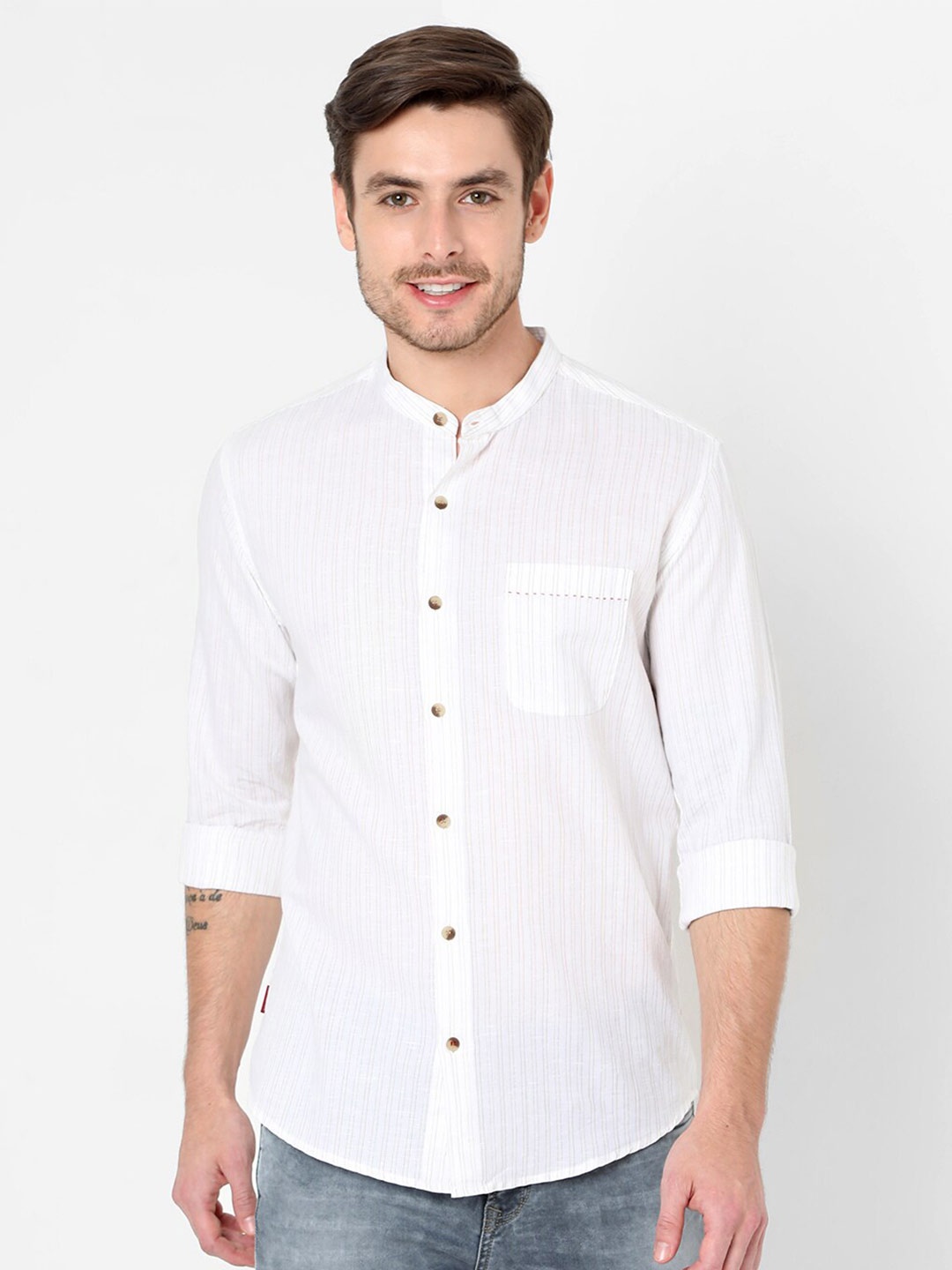 

Mufti Men White Slim Fit Striped Casual Shirt