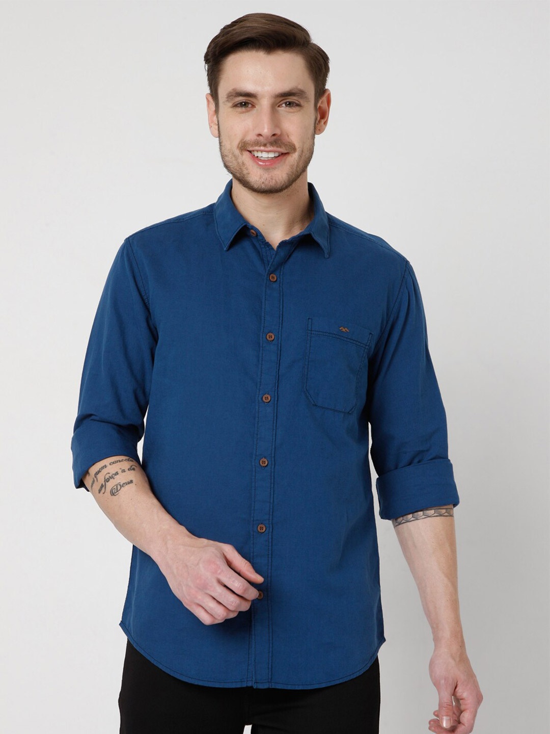

Mufti Men Navy Blue Slim Fit Cotton Casual Shirt
