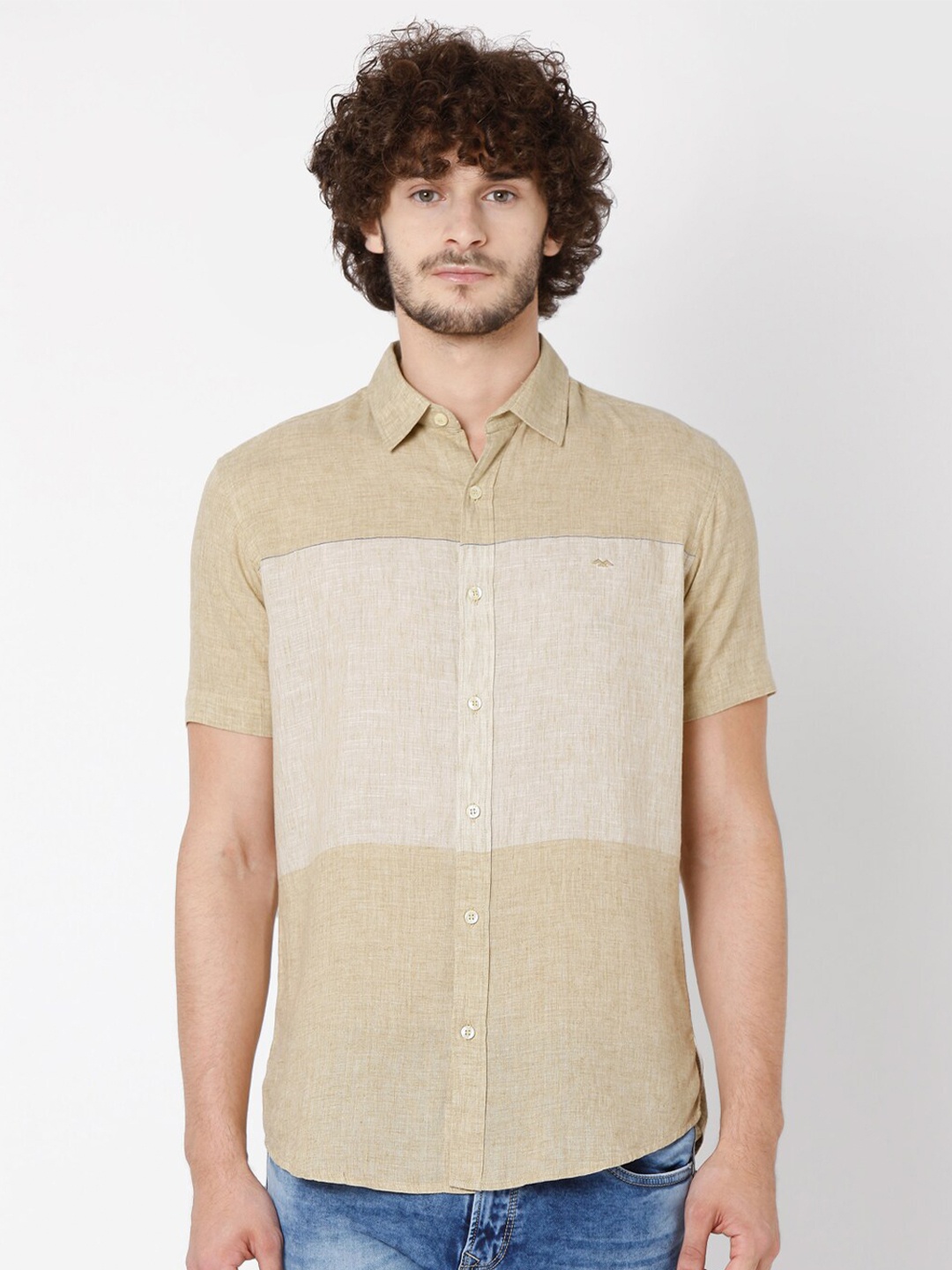 

Mufti Men Beige Slim Fit Colourblocked Casual Shirt