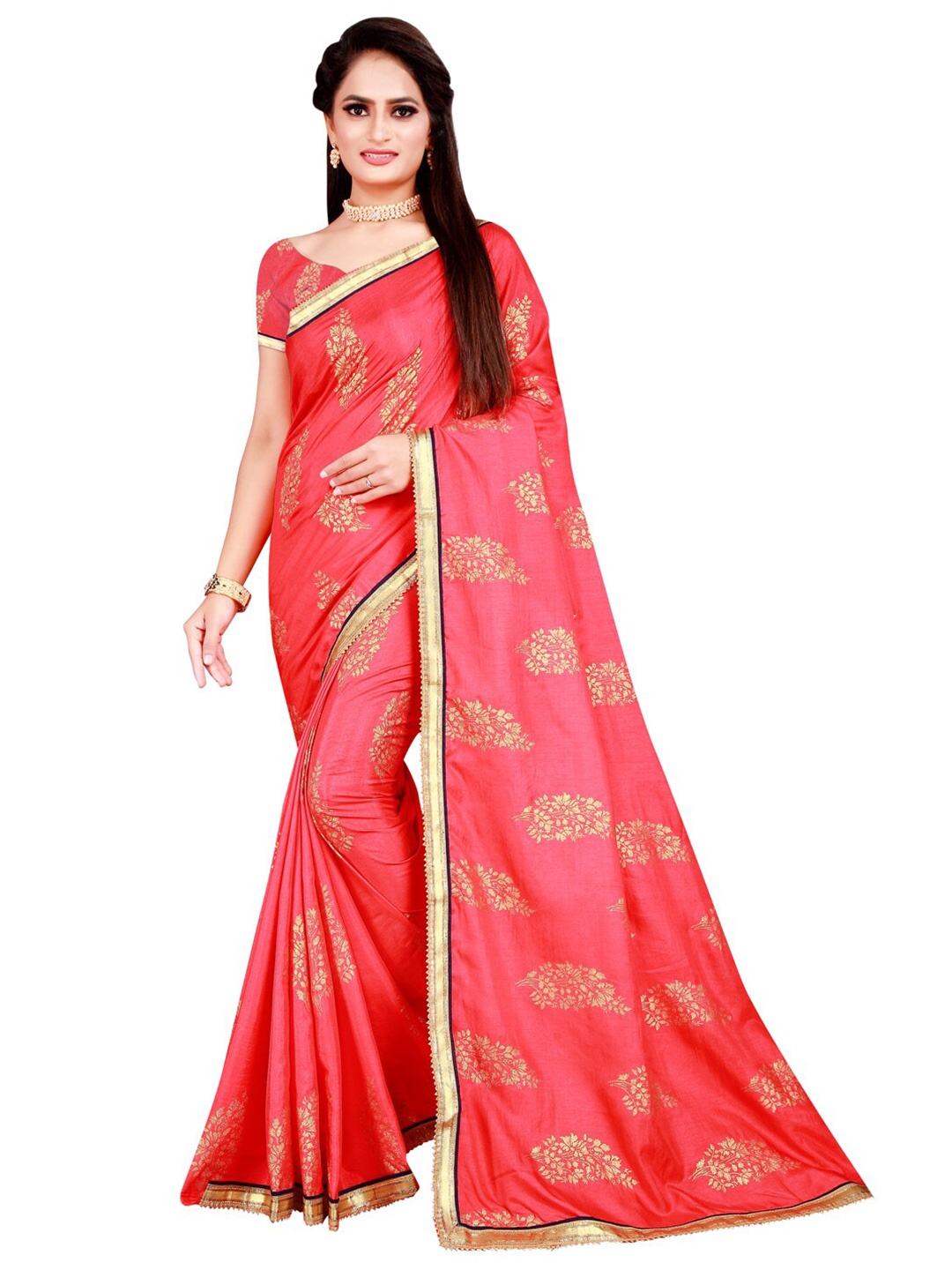 

SAADHVI Peach-Coloured & Gold-Toned Foil Print Silk Blend Saree