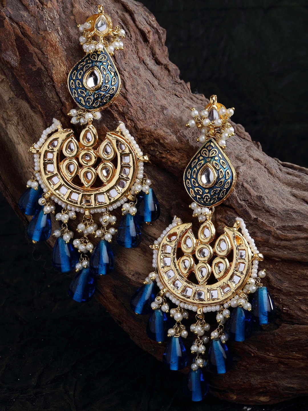 

DUGRISTYLE Blue Classic Chandbalis Earrings