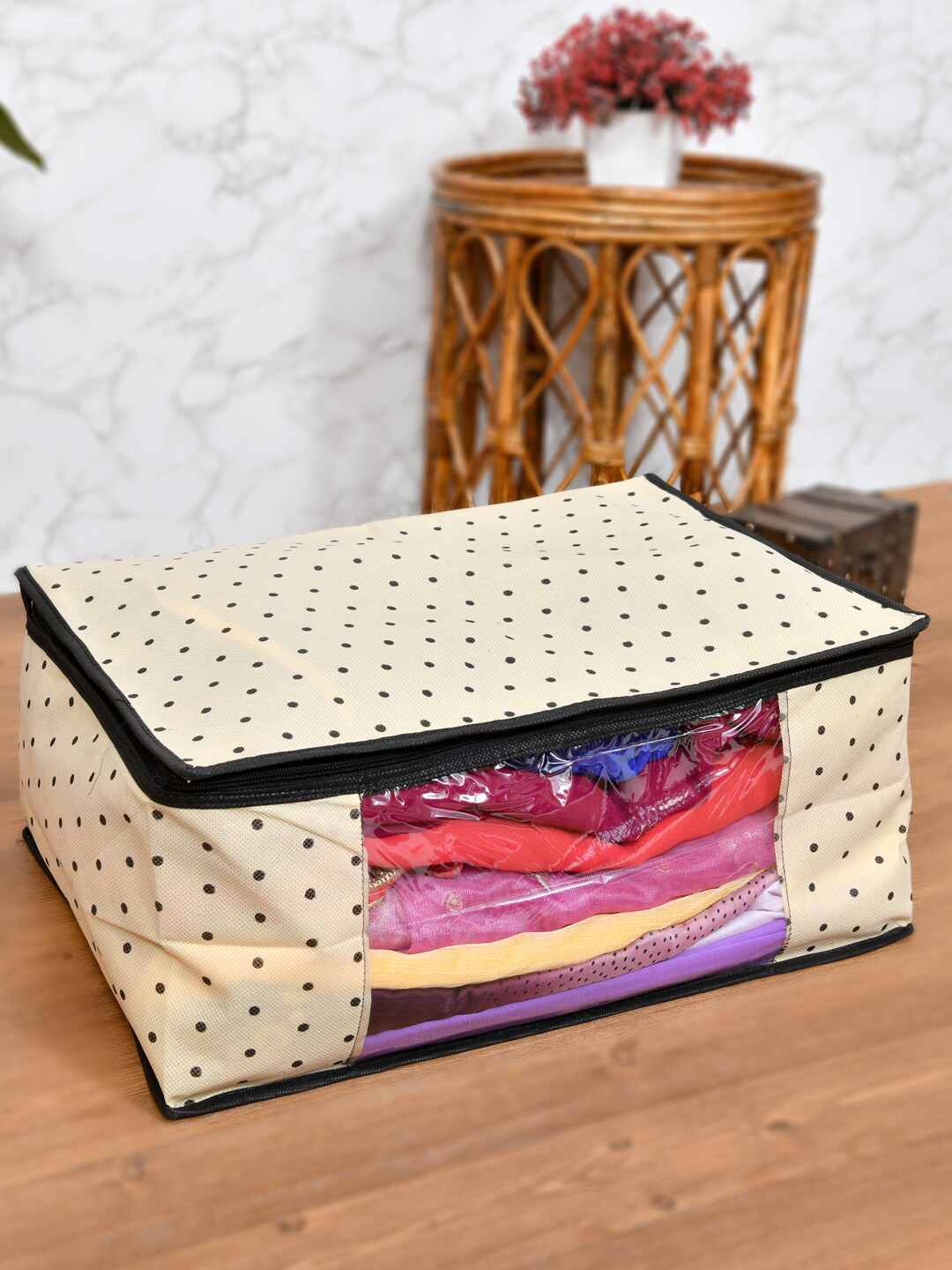 

Home Fresh Set Of 2 Cream Colored & Black Printed Saree Organisers