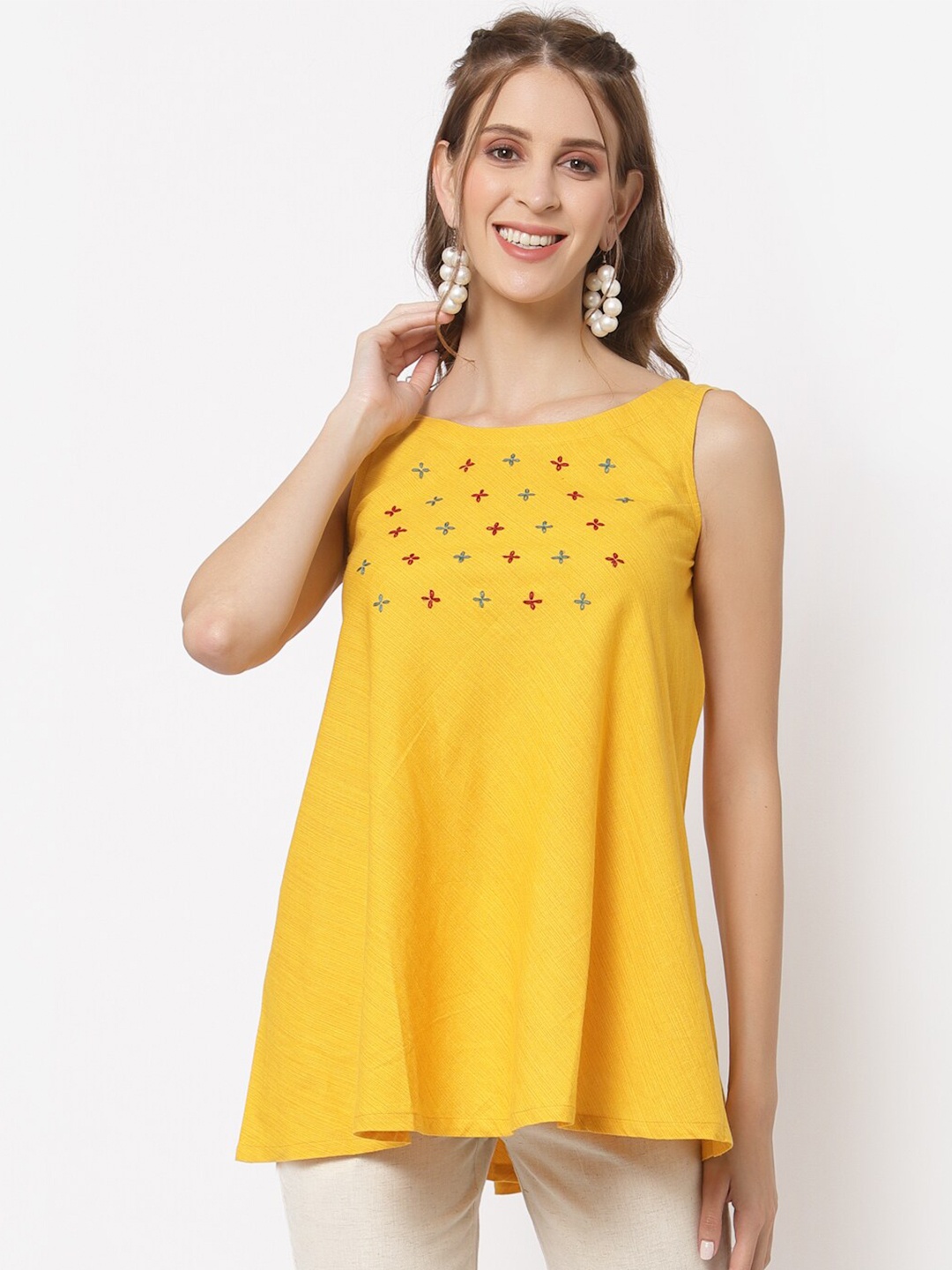 

KAMI KUBI Yellow Floral Embroidered Pure Cotton Top