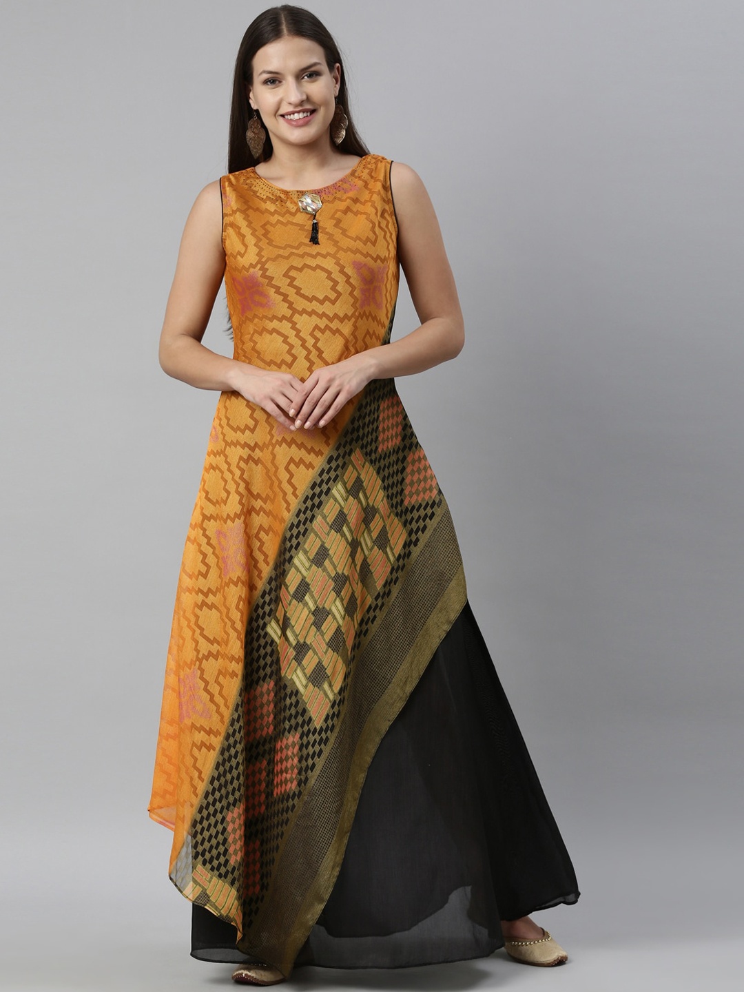 

Neerus Mustard Yellow Geometric Pure Silk Anarkali Kurta