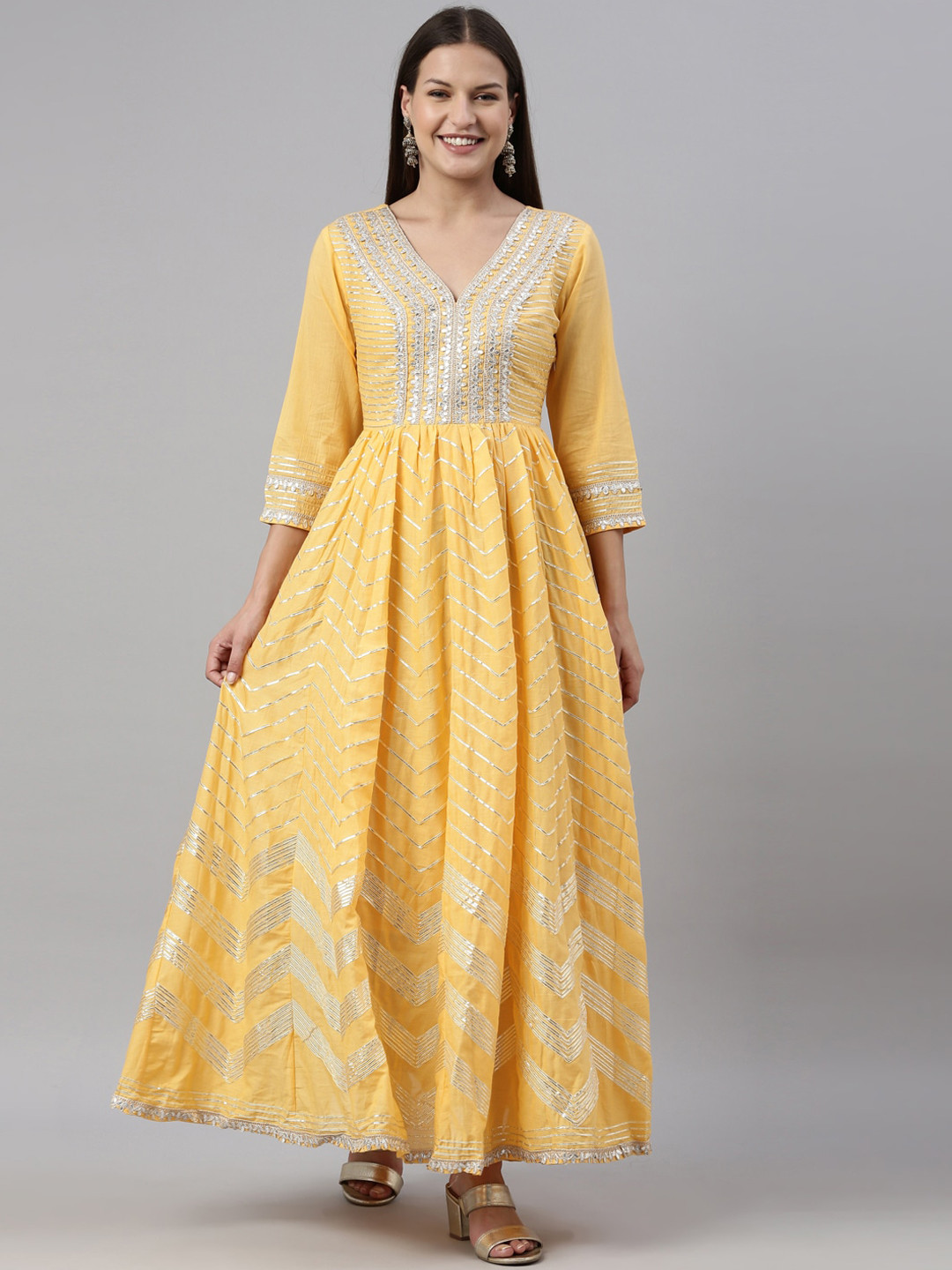 

Neerus Women Yellow Ethnic Motifs Embellished Gotta Patti Anarkali Kurta