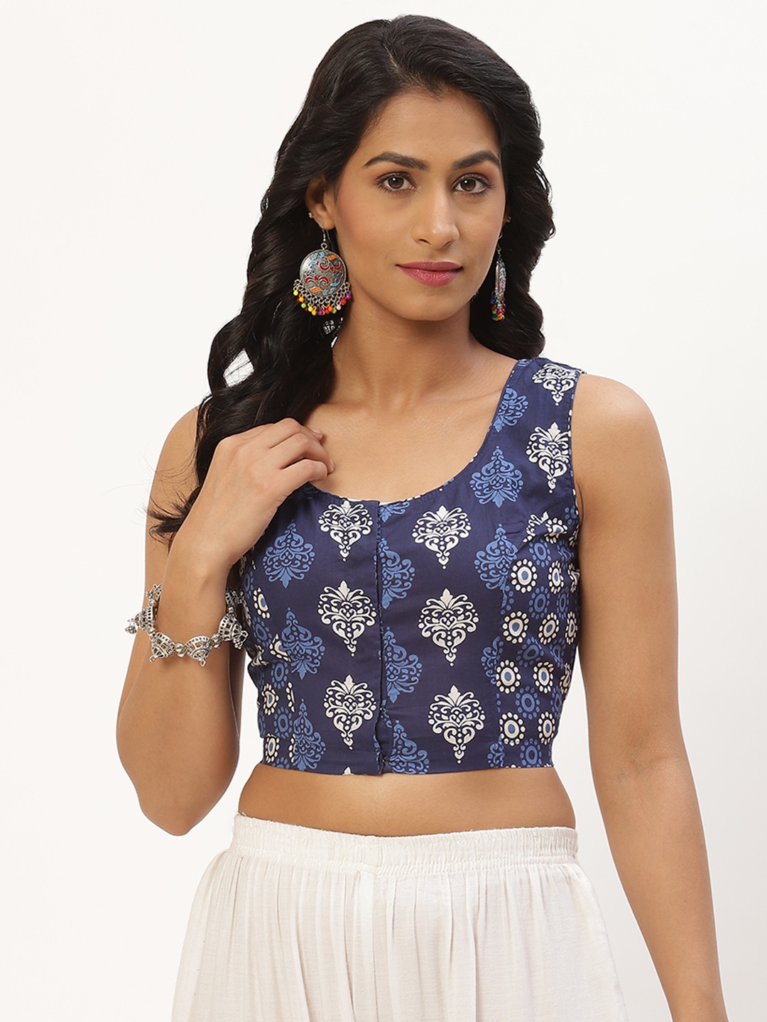 

Molcha Navy Blue & White Ethnic Motifs Printed Non Padded Cotton Blouse