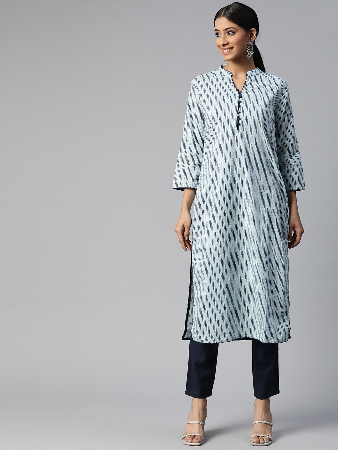 

SVARCHI Women Blue Printed Kurta