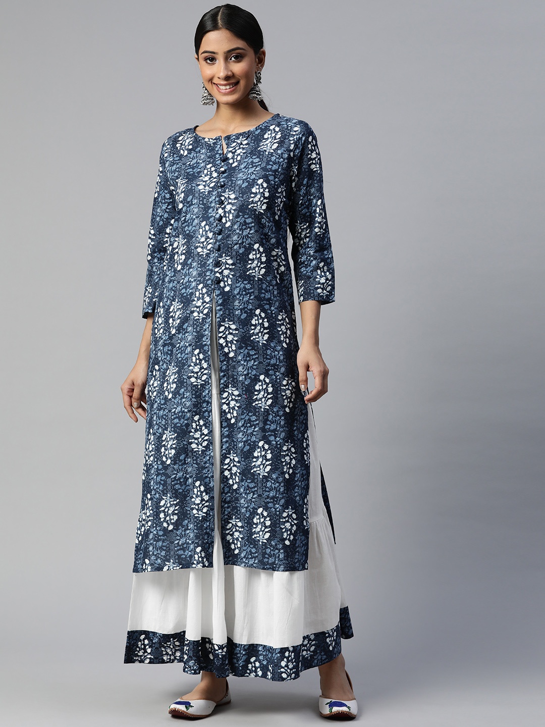 

SVARCHI Women Navy Blue Ethnic Motifs Printed Kurta with Skirt