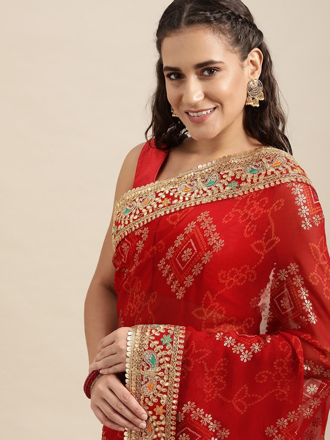 

VASTRANAND Red & Golden Sequinned Bandhani Saree