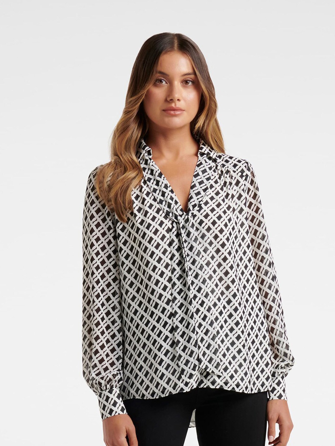 

Forever New Women White & Black Geometric Printed Shirt Style Top