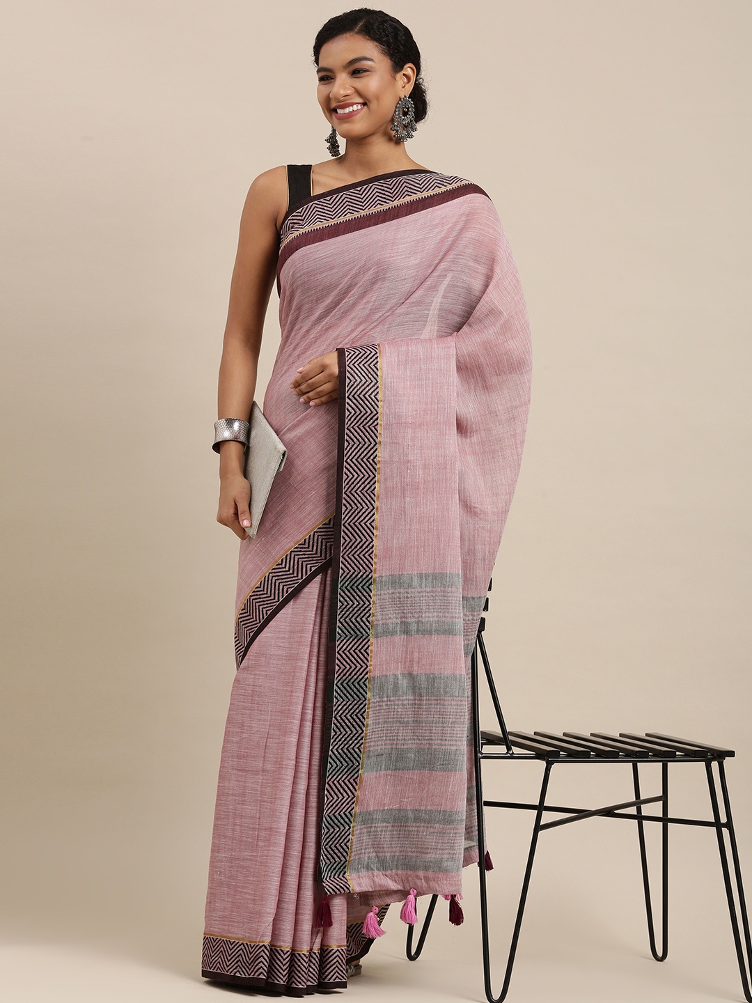 

SANGAM PRINTS Lavender Solid Pure Linen Saree