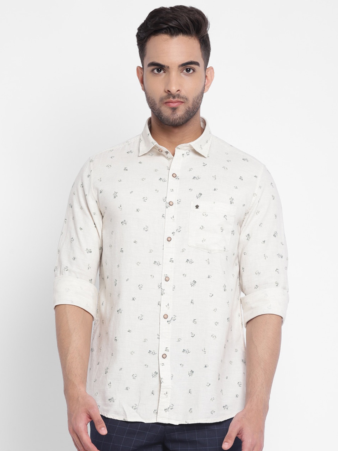 

Turtle Men Beige Slim Fit Printed Casual Shirt
