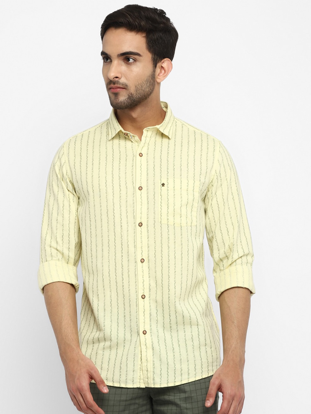 

Turtle Men Beige Slim Fit Striped Linen Casual Shirt