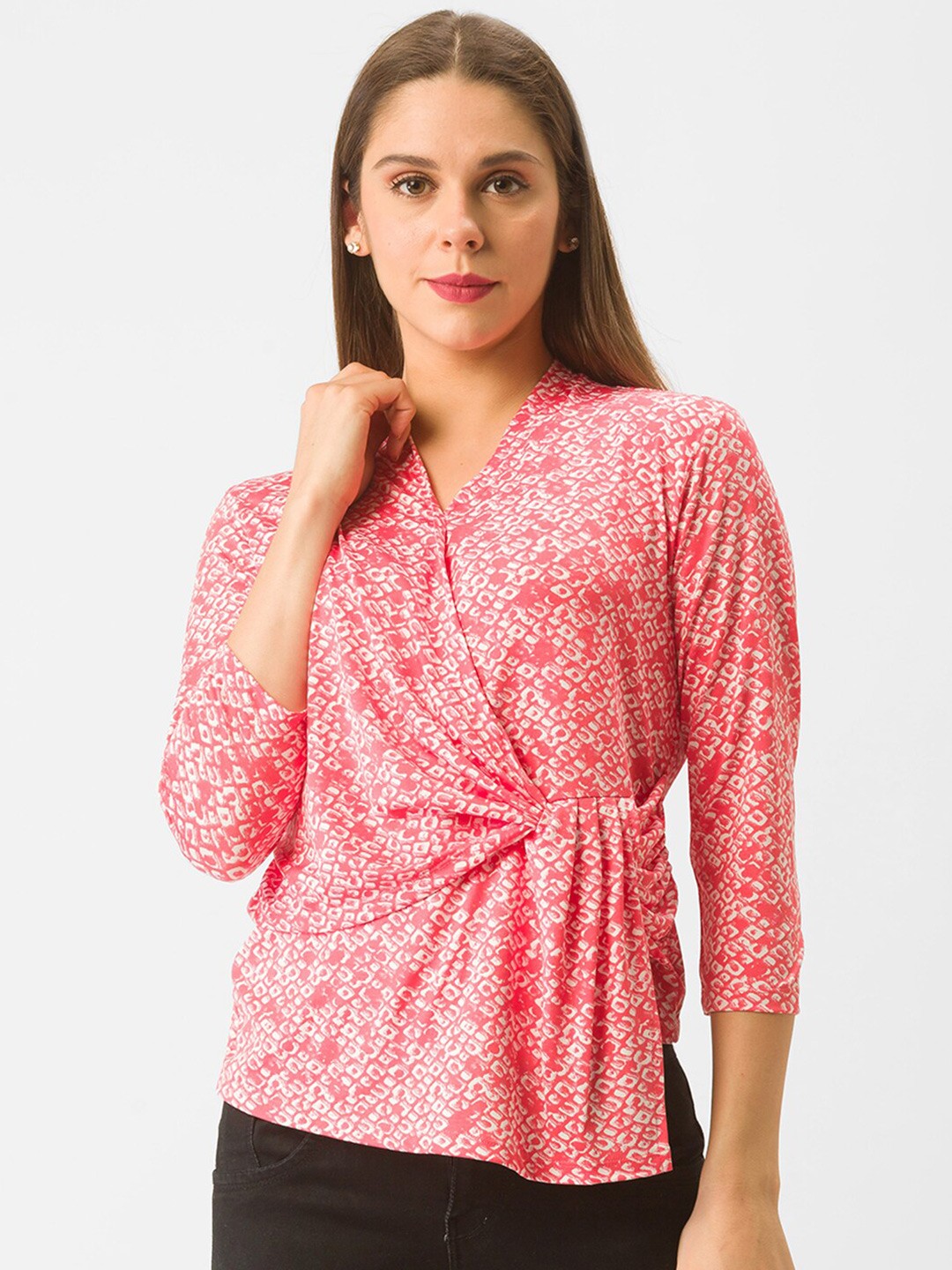 

Globus Women Pink & White Abstract Print Twisted Wrap Top