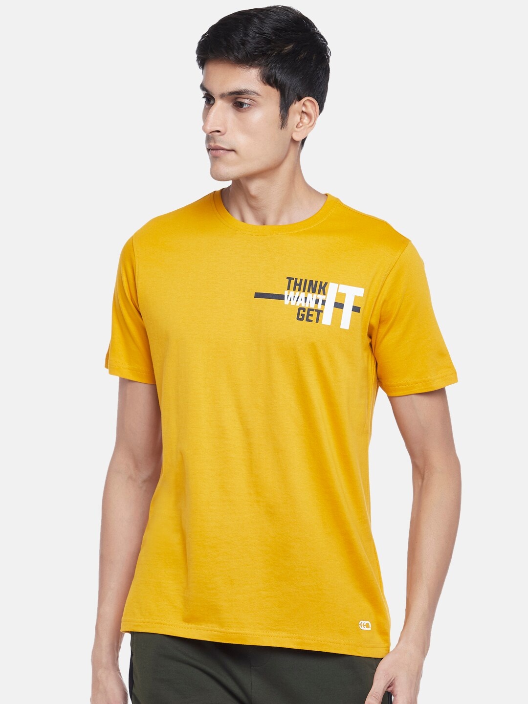 

Ajile by Pantaloons Men Mustard Yellow Slim Fit T-shirt