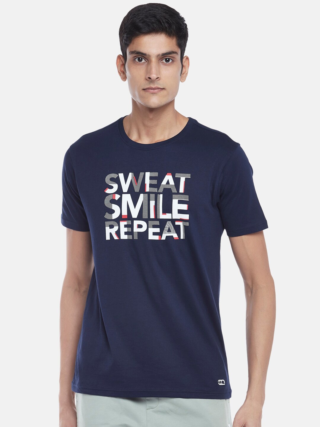 

Ajile by Pantaloons Men Navy Blue Typography Printed T-shirt