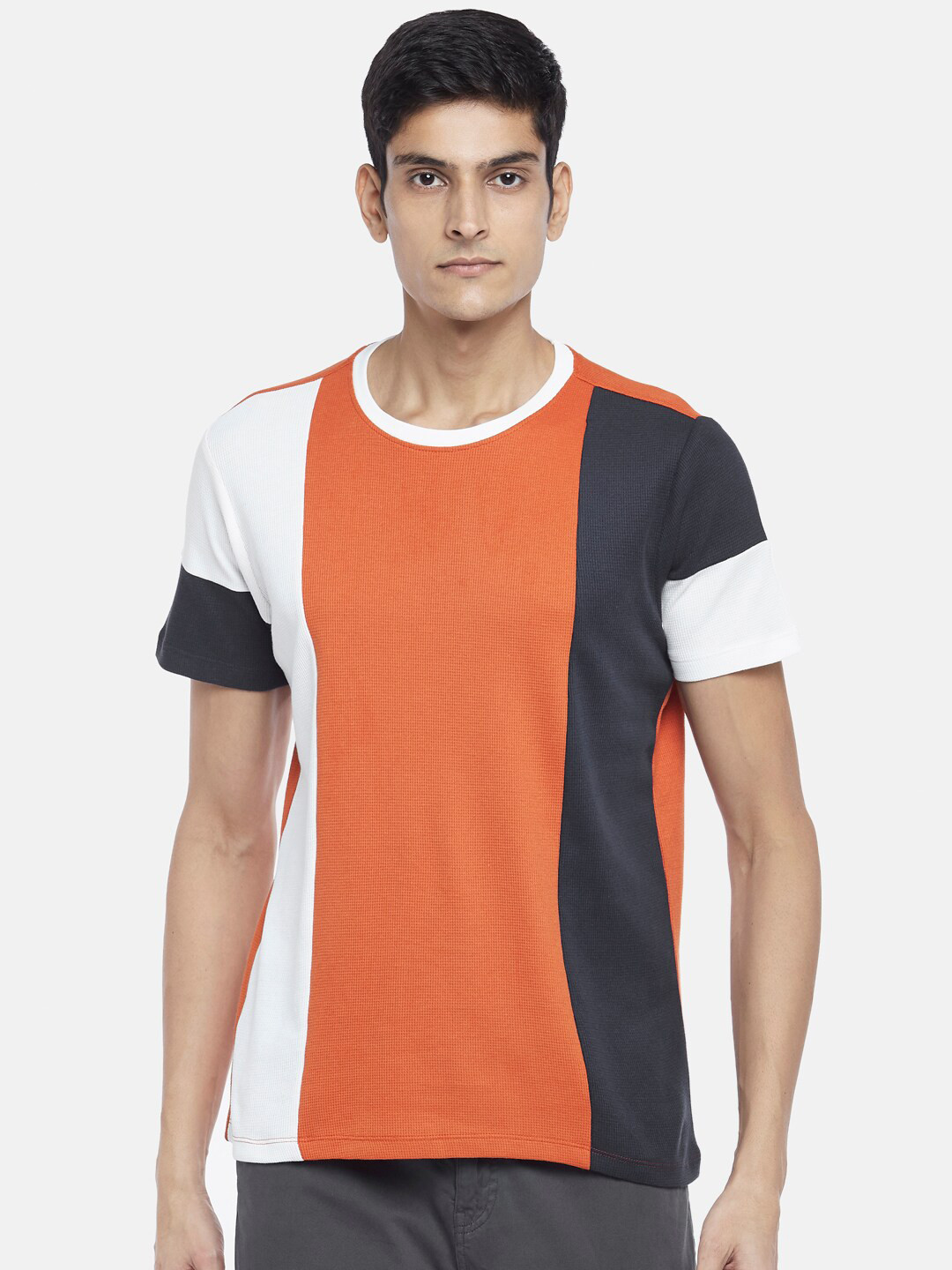 

Urban Ranger by pantaloons Men Orange & White Colourblocked Slim Fit T-shirt