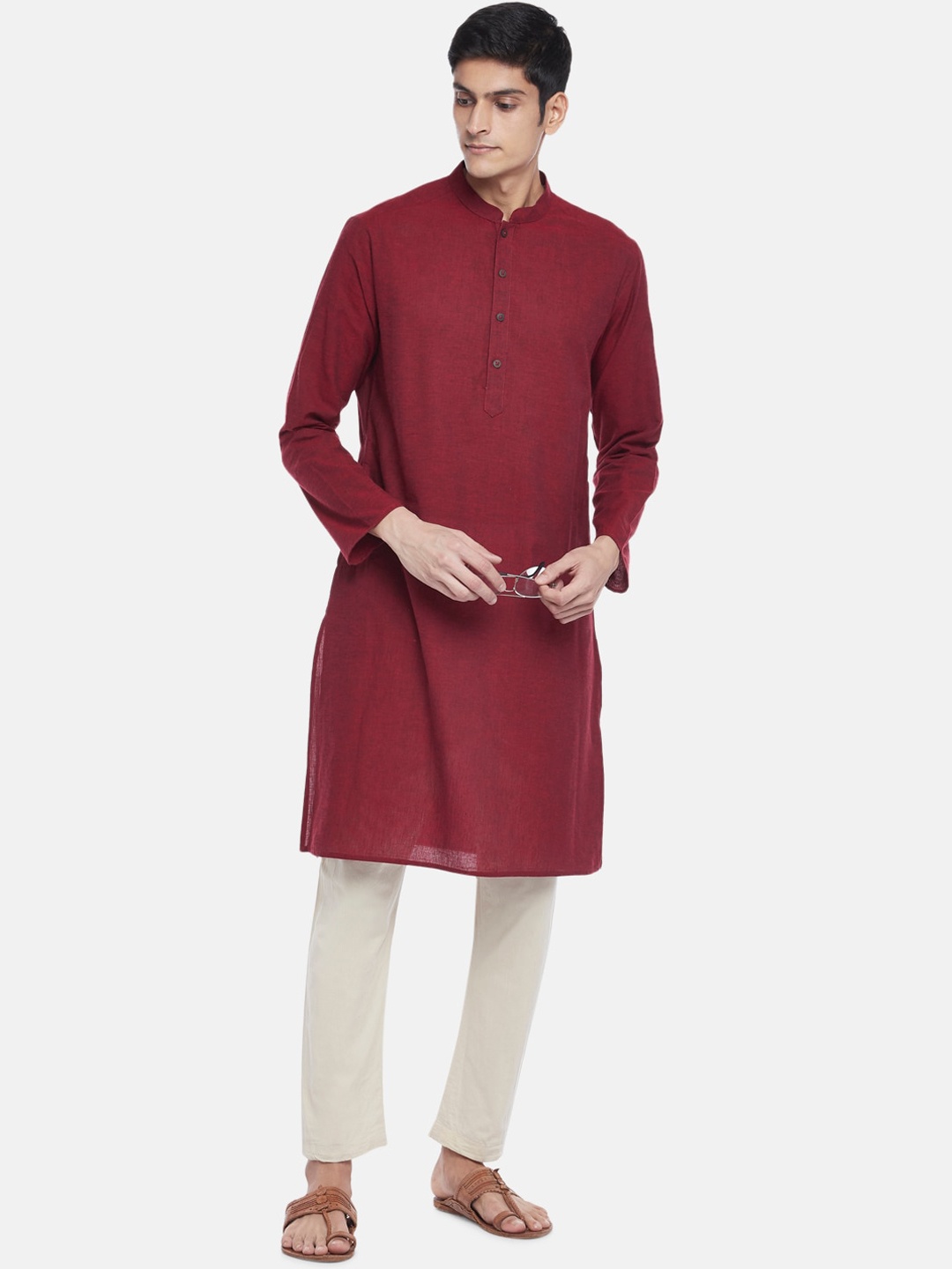 

indus route by Pantaloons Men Maroon Solid Kurta