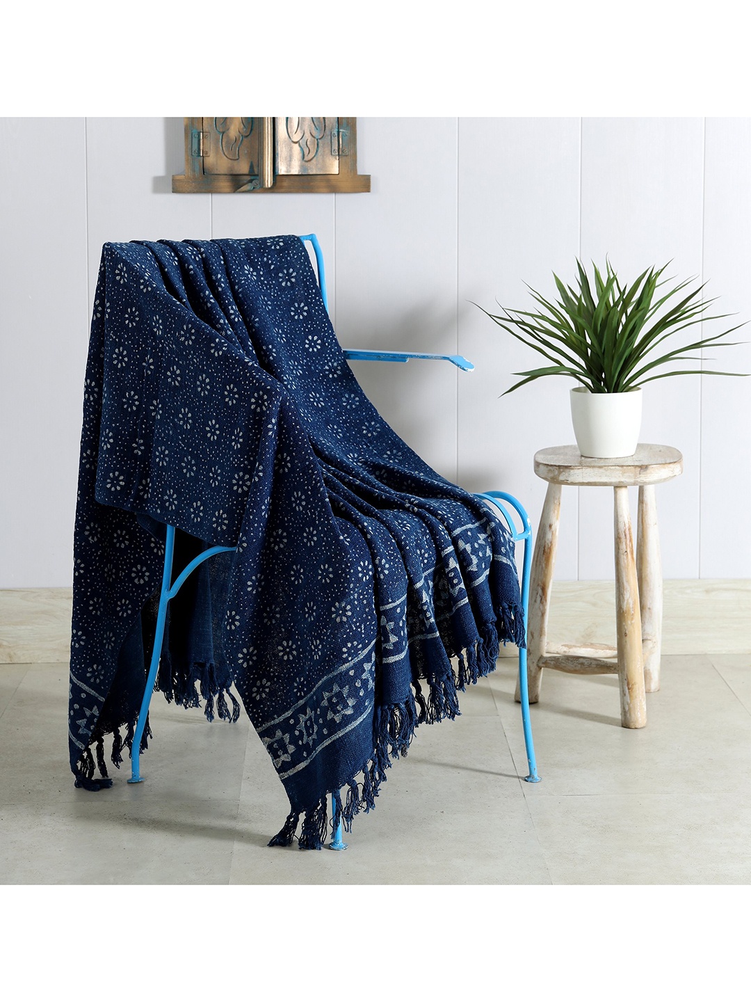 

HANDICRAFT PALACE Blue Floral Printed Cotton Throw