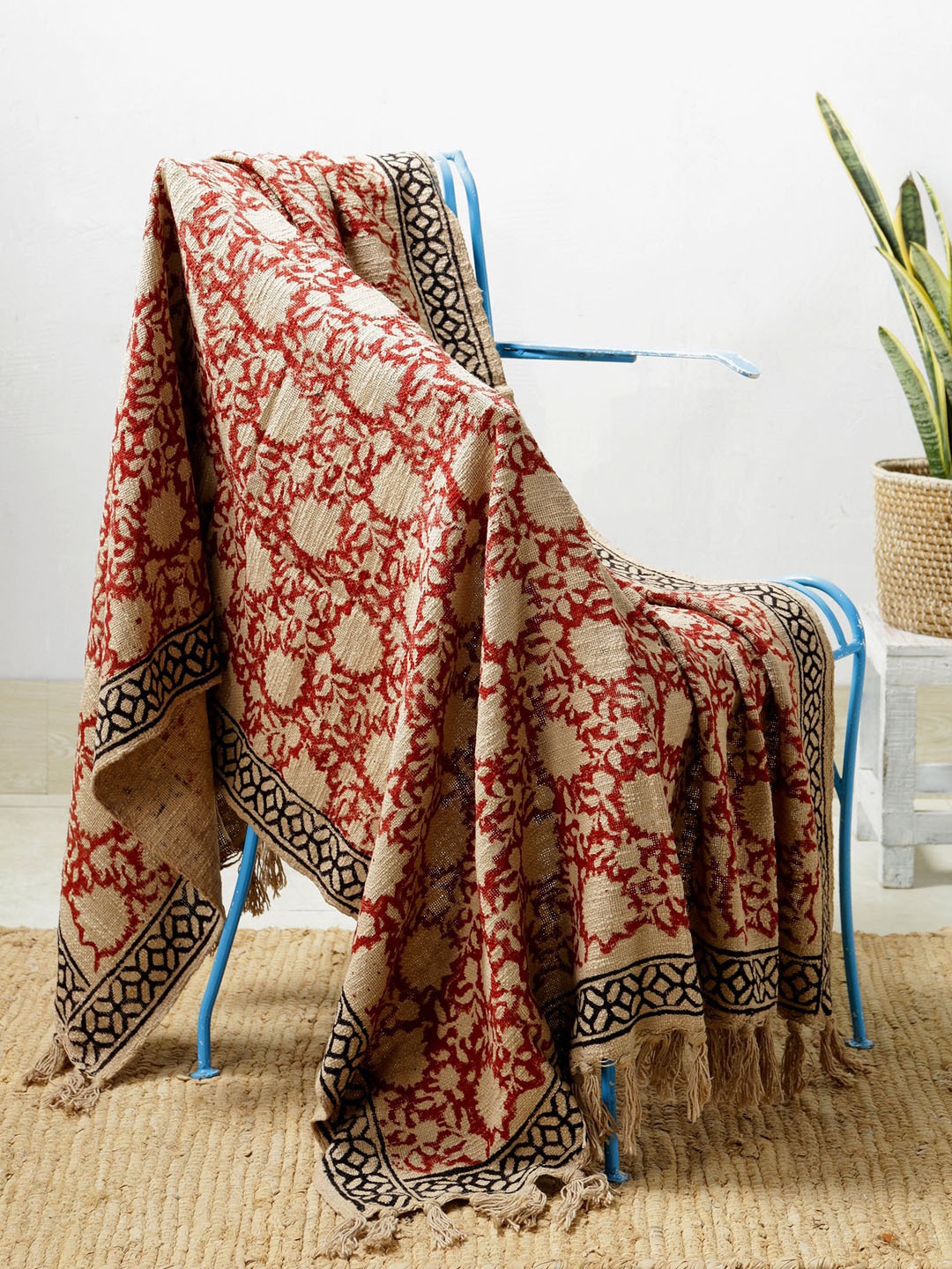 

HANDICRAFT PALACE Red & Beige Printed Cotton Blanket Throw