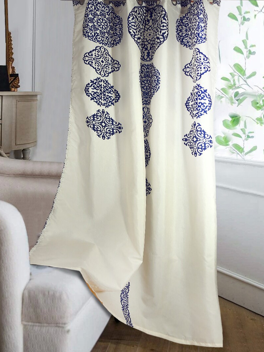 

Cortina Off-White & Blue Ethnic Motifs Single Silk Window Curtain