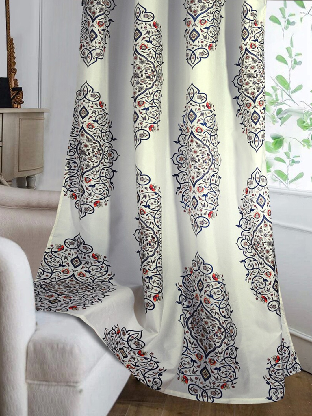 

Cortina Off-White & Blue Ethnic Motifs Single Silk Door Curtain