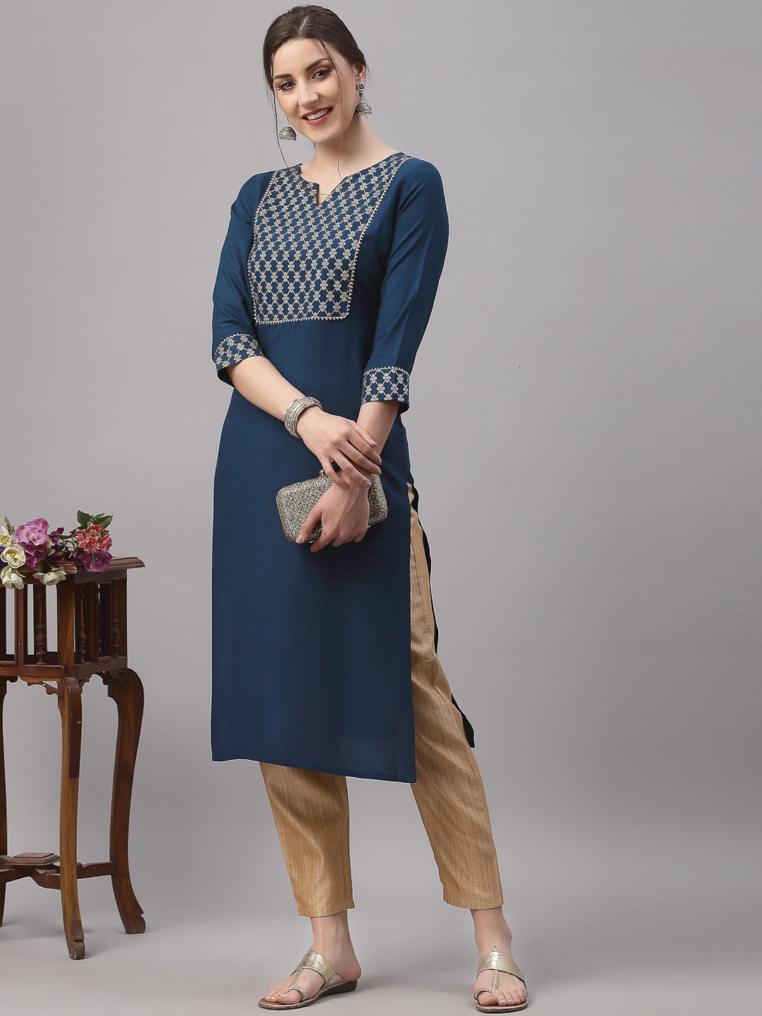 

SANISA Women Teal & Golden Geometric Yoke Design Kurta