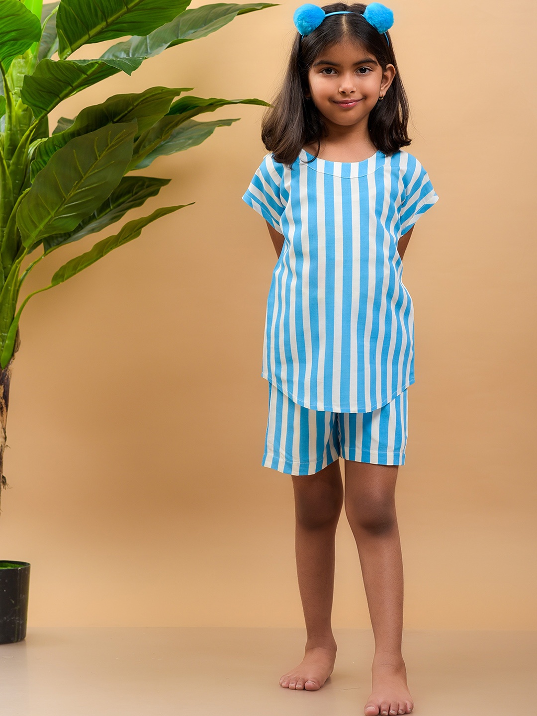 

misbis Girls Turquoise Blue & White Striped Shorts Night suit