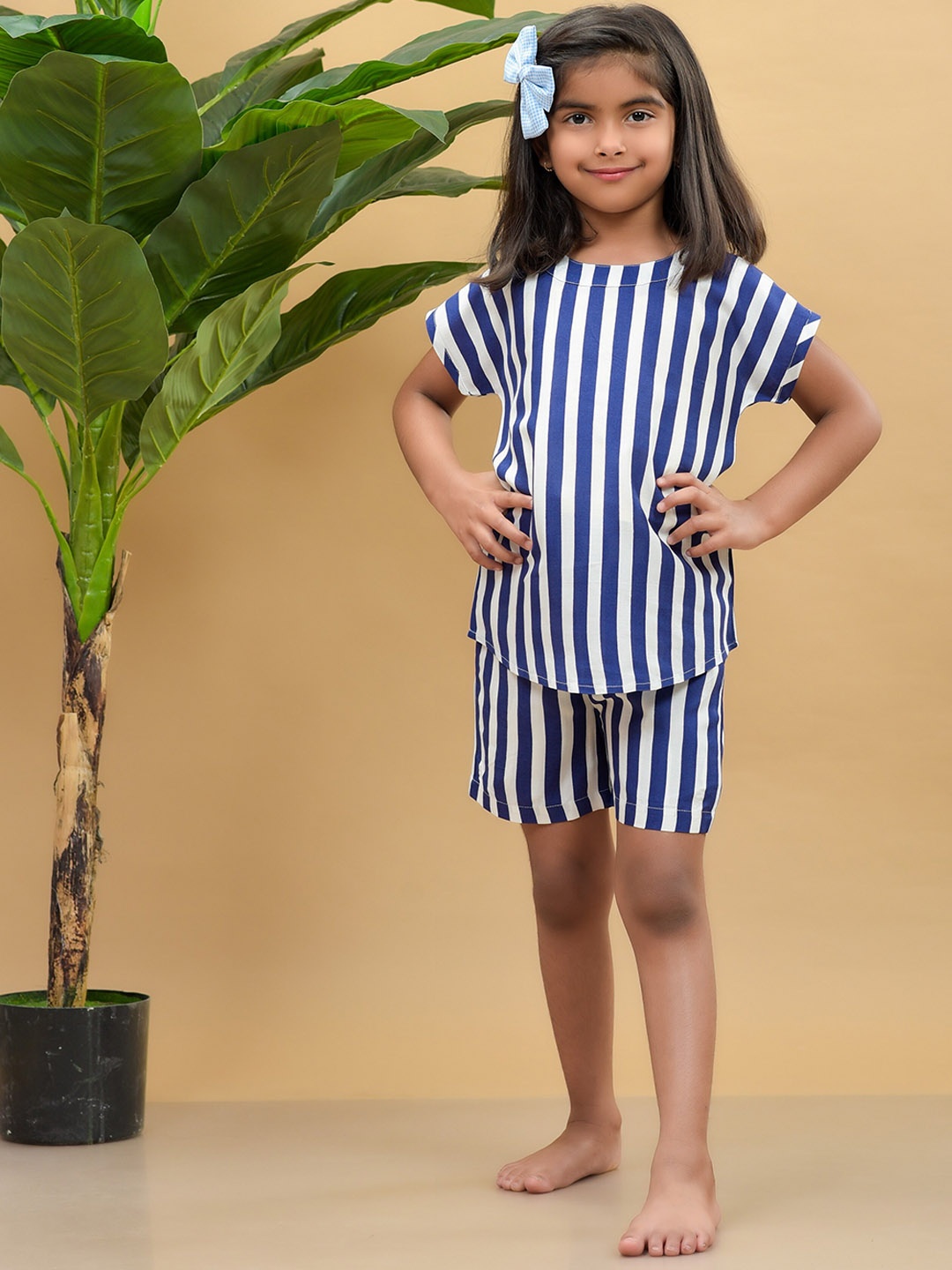 

misbis Girls Blue & White Striped Shorts Night suit