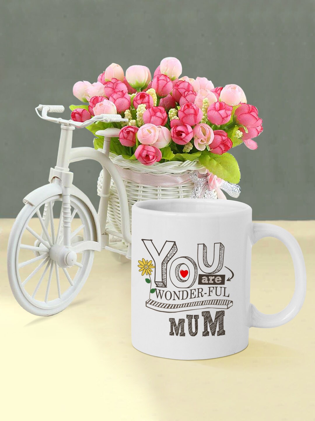 

TIED RIBBONS White Mother's Day Gift Set